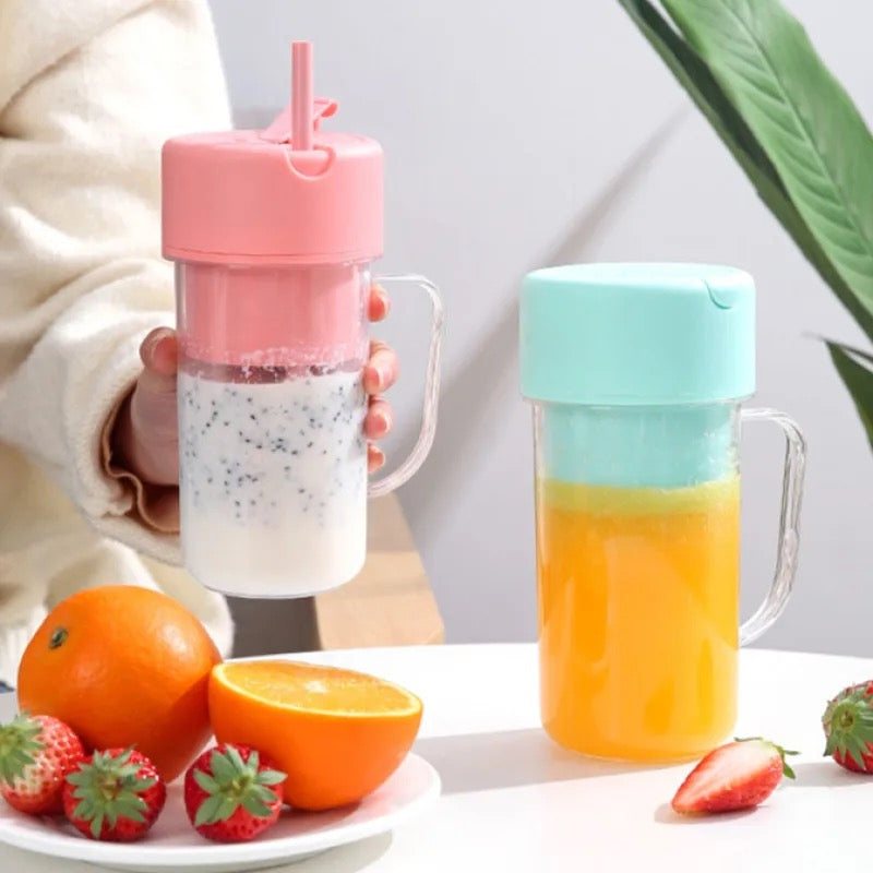 Smoothie Mug Shaped Portable blender With Straw